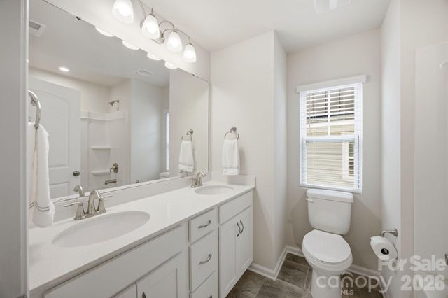 16716 Summers Walk Boulevard, Davidson, NC 28036