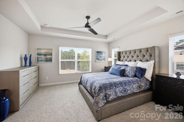 16716 Summers Walk Boulevard, Davidson, NC 28036