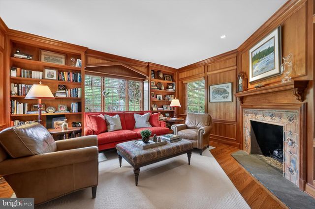 56 TUNBRIDGE RD, Haverford, PA 19041