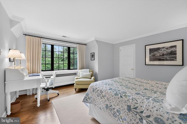 56 TUNBRIDGE RD, Haverford, PA 19041