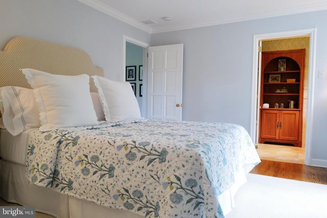 56 TUNBRIDGE RD, Haverford, PA 19041