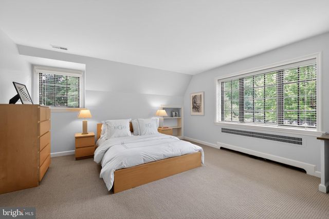 56 TUNBRIDGE RD, Haverford, PA 19041