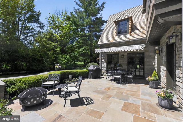 56 TUNBRIDGE RD, Haverford, PA 19041