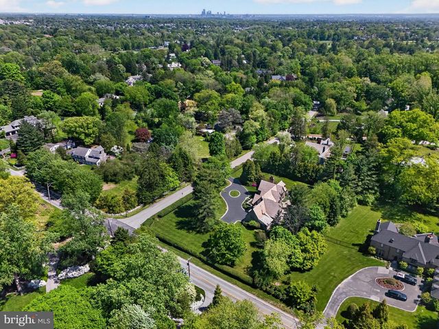 56 TUNBRIDGE RD, Haverford, PA 19041