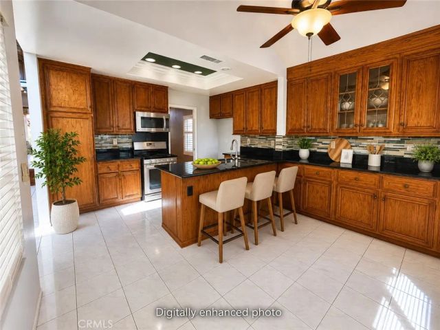 10 Bluff Point, Phillips Ranch, CA 91766