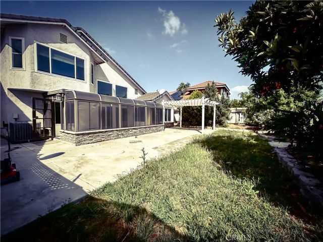10 Bluff Point, Phillips Ranch, CA 91766