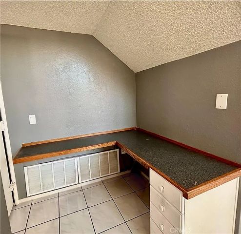 10 Bluff Point, Phillips Ranch, CA 91766