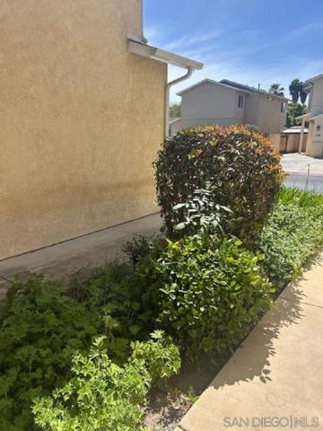 849 Elizabeth St, El Cajon, CA 92019