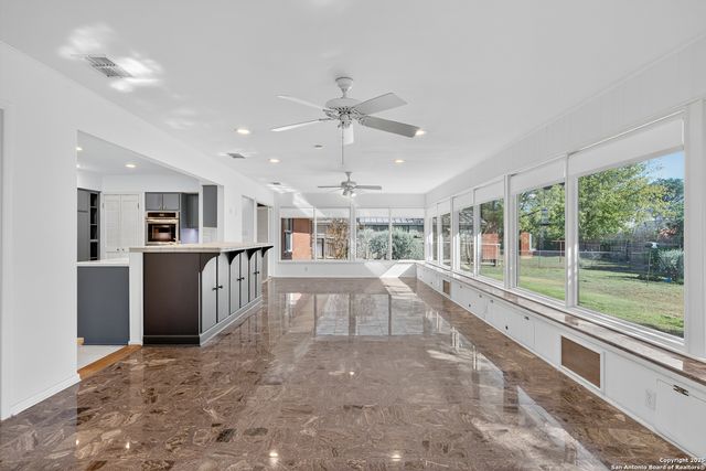 120 Herweck, Castle Hills, TX 78213