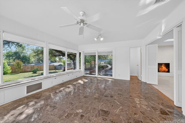 120 Herweck, Castle Hills, TX 78213