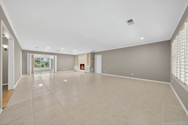 120 Herweck, Castle Hills, TX 78213