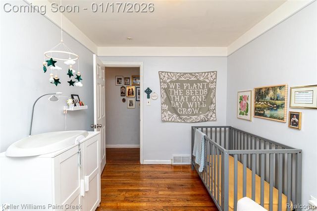 24070 Rosewood Street, Oak Park, MI 48237