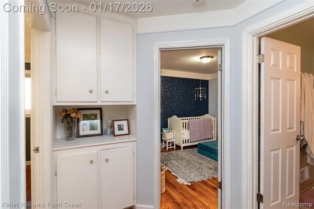 24070 Rosewood Street, Oak Park, MI 48237