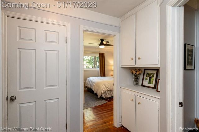 24070 Rosewood Street, Oak Park, MI 48237