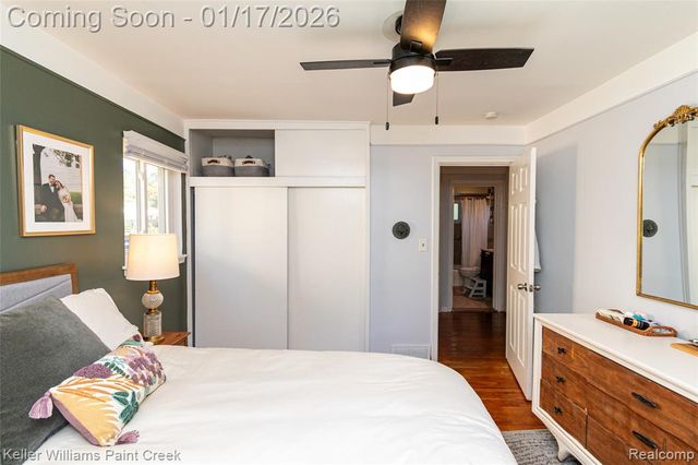 24070 Rosewood Street, Oak Park, MI 48237