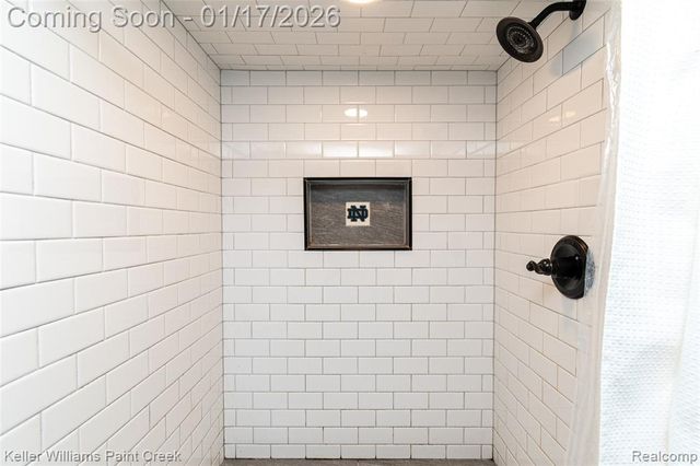 24070 Rosewood Street, Oak Park, MI 48237