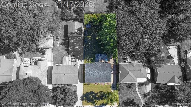 24070 Rosewood Street, Oak Park, MI 48237