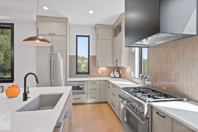 3771 Miami Run, Mariemont, OH 45227