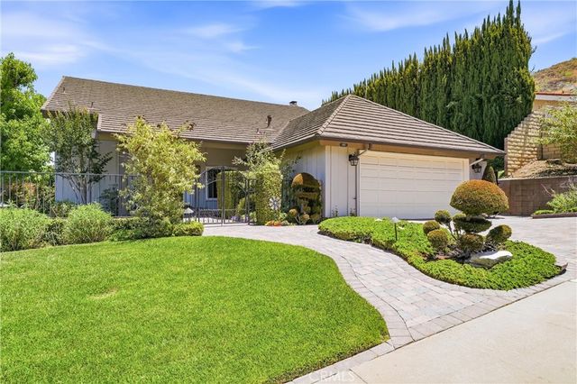 995 N Palo Alto, Orange, CA 92869