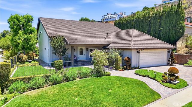 995 N Palo Alto, Orange, CA 92869