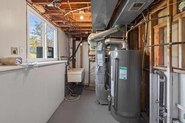 116 Knoll Circle E, Burnsville, MN 55337