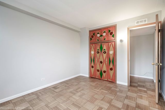 7210 Oak Avenue 4SW, River Forest, IL 60305