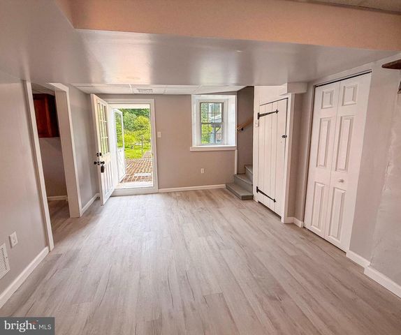 89 RACE ST, Bechtelsville, PA 19505