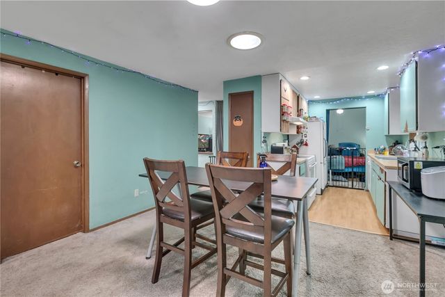 20327 W Richmond Road, Bothell, WA 98021