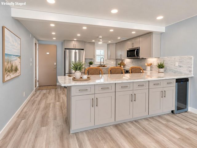 7625 SUN ISLAND DRIVE S 108, South Pasadena, FL 33707