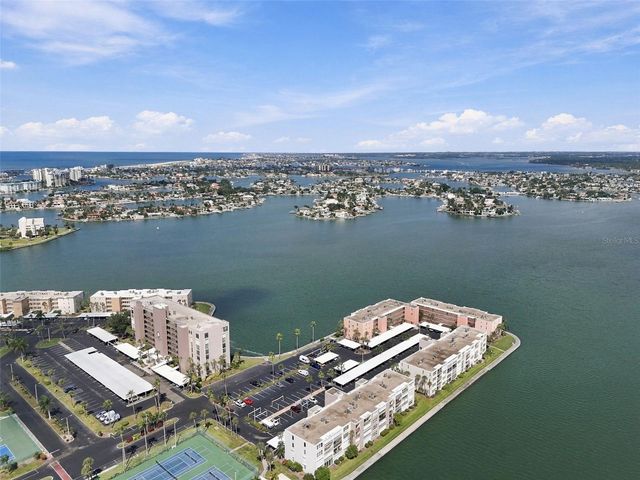 7625 SUN ISLAND DRIVE S 108, South Pasadena, FL 33707