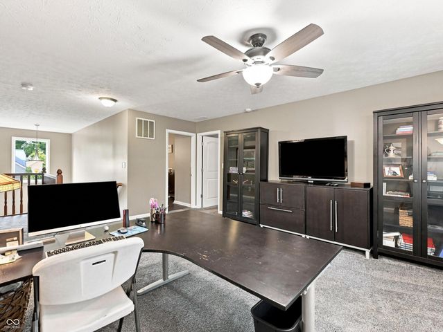 7643 Jessica Lane, Avon, IN 46123