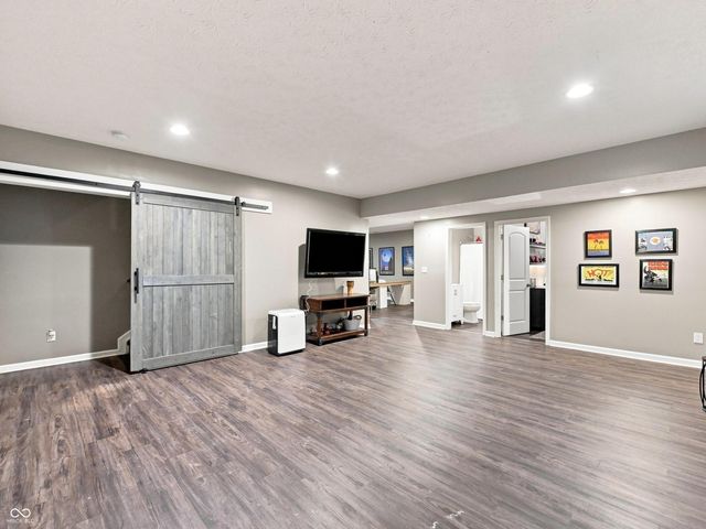 7643 Jessica Lane, Avon, IN 46123