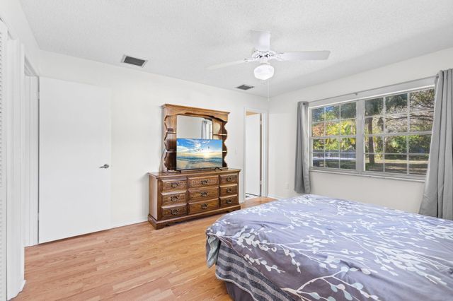 2902 Grove Drive, Fort Pierce, FL 34981