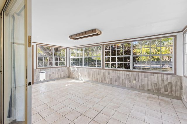 2902 Grove Drive, Fort Pierce, FL 34981