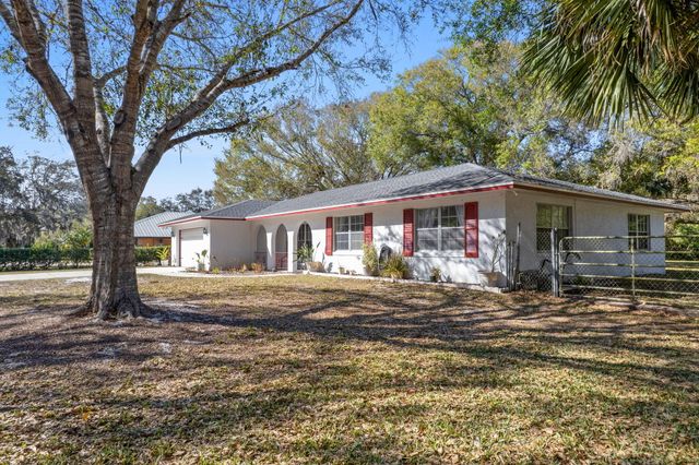 2902 Grove Drive, Fort Pierce, FL 34981