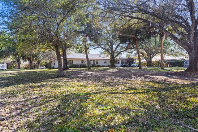 2902 Grove Drive, Fort Pierce, FL 34981