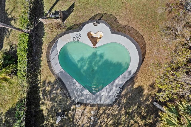 2902 Grove Drive, Fort Pierce, FL 34981