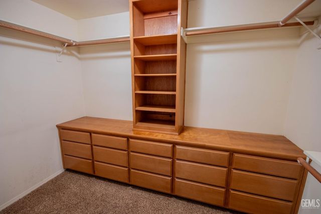 7408 Feather River Drive, Bakersfield, CA 93308