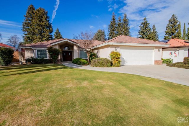 7408 Feather River Drive, Bakersfield, CA 93308