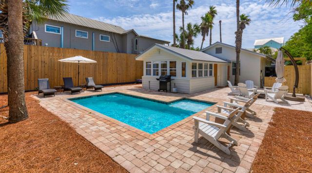 535 Defuniak Street, Santa Rosa Beach, FL 32459