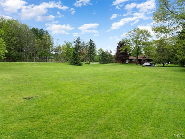 8940 Cazenovia Road, Pompey, NY 13138