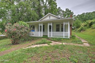 510 Cherokee Drive, Mount Carmel, TN 37645