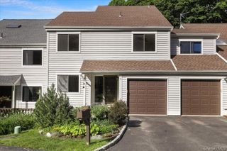 6 Harriman Keep Road 6, Irvington, NY 10533