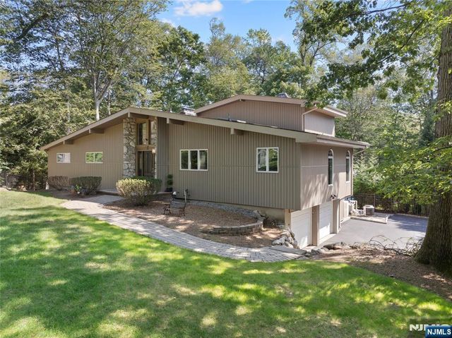 727 Rolling Hill Drive, River Vale, NJ 07675