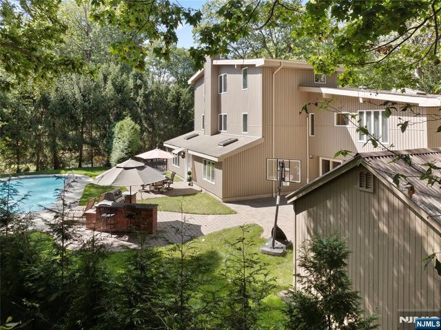 727 Rolling Hill Drive, River Vale, NJ 07675