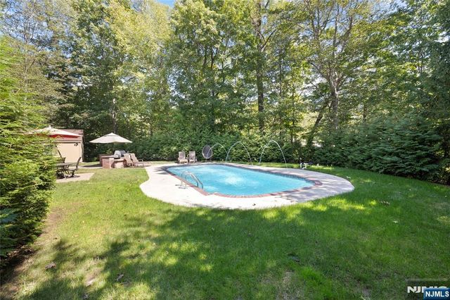 727 Rolling Hill Drive, River Vale, NJ 07675