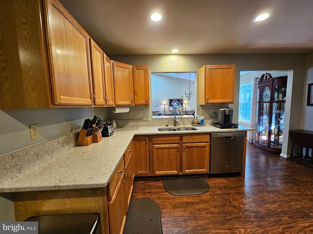 314 FAIRWAY DR, Locust Grove, VA 22508