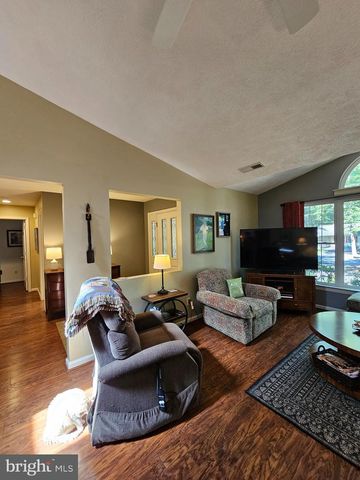 314 FAIRWAY DR, Locust Grove, VA 22508