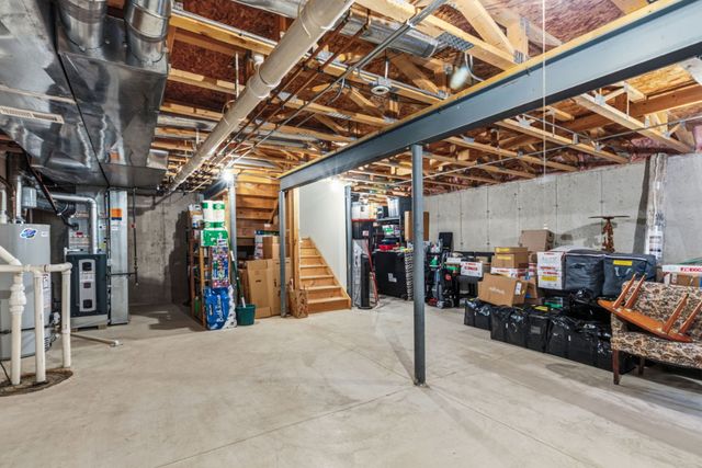 136 Durango Drive, Gilberts, IL 60136