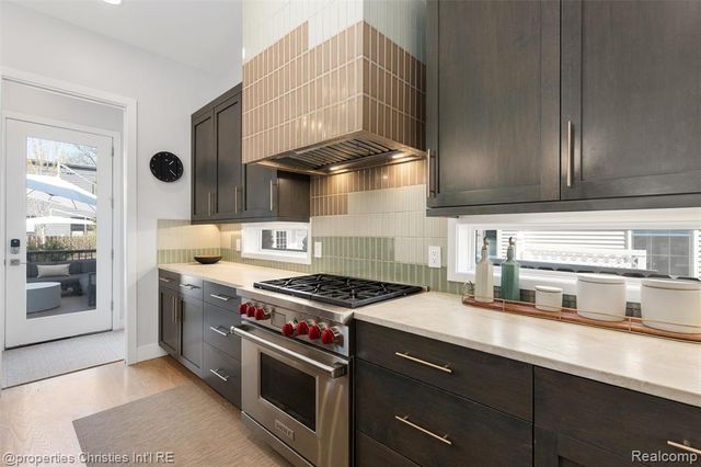 1507 Cole Street, Birmingham, MI 48009